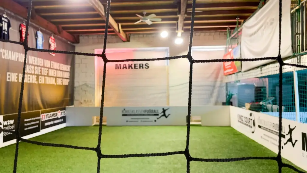 Kingz Court Ingolstadt – Indoor-Soccerhalle, Trainingsstandort von Königsklassenfußball